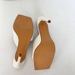 Heeled sandals